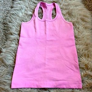 Pink Lululemon Swiftly tank